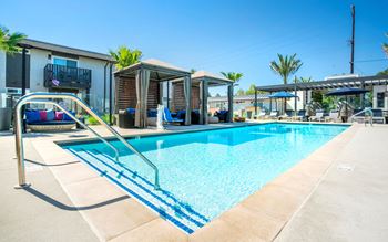 Resort-style Pool